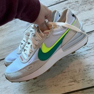 Women’s Nikes waffle one